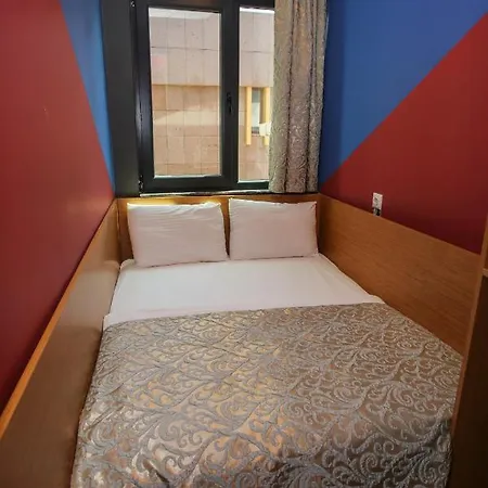Quantum Hotel 3*