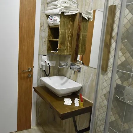 Hotel Quantum 3*